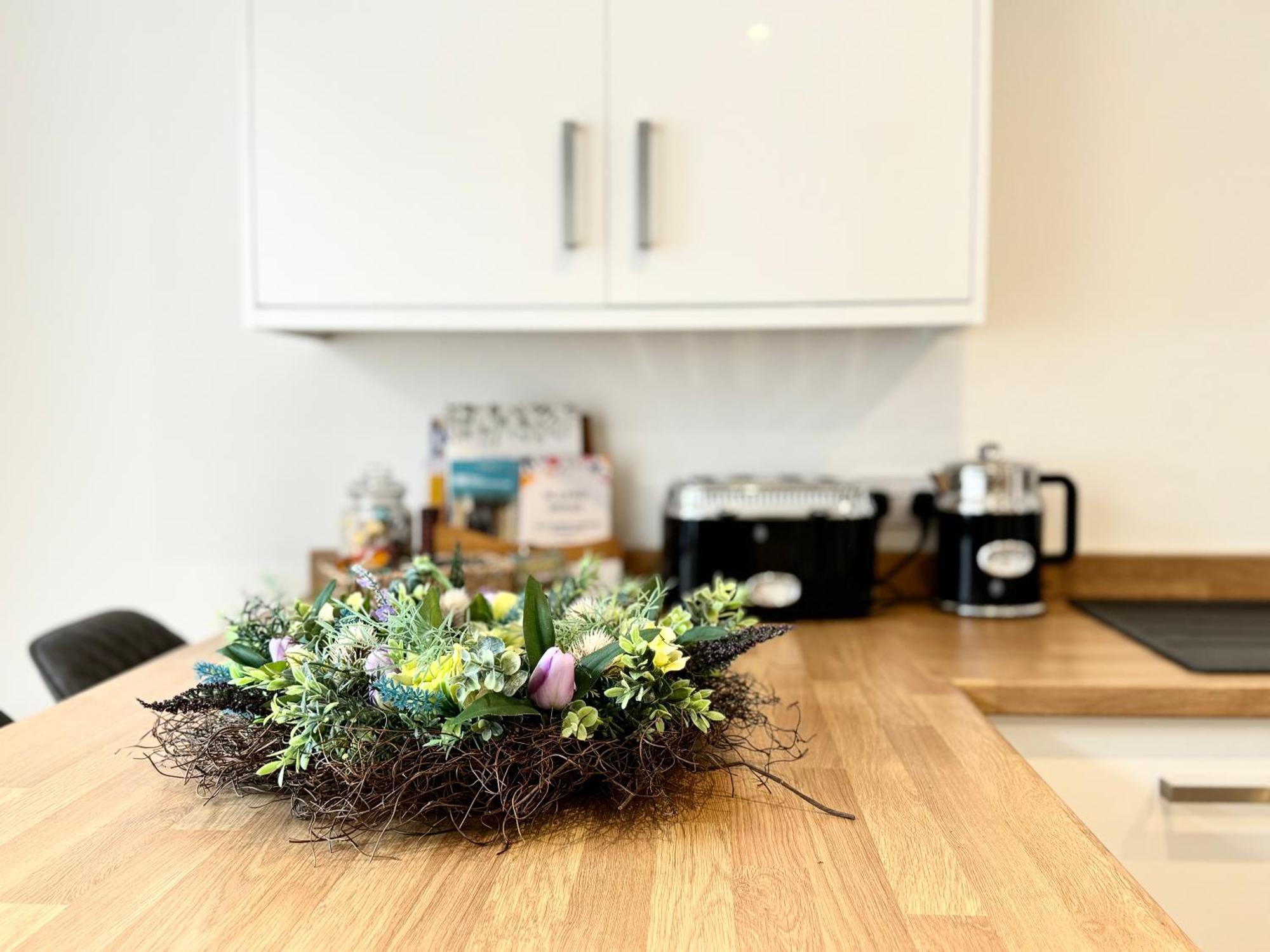 The Ravens Inn, 4 - Bed, Sleeps 6, Pets Welcome Ulverston Exteriér fotografie